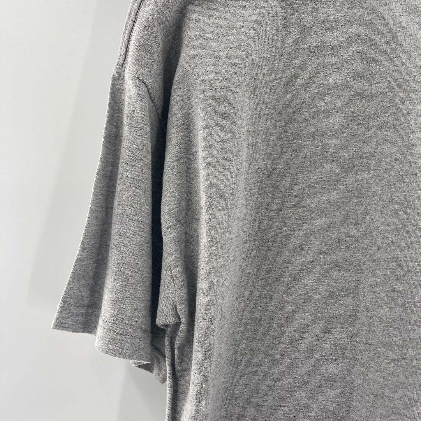 Primitive Light Gray Short Sleeve T-Shirt With “P” Logo (Size XL)