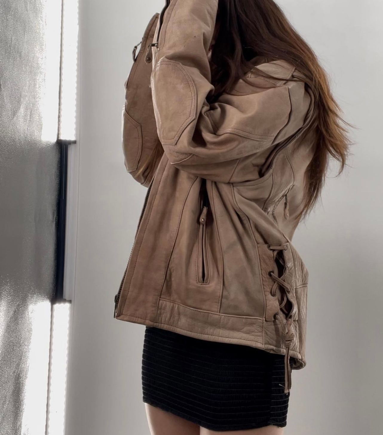 Hot Leathers Light Beige Leather Jacket Front Zipper (Size 46)