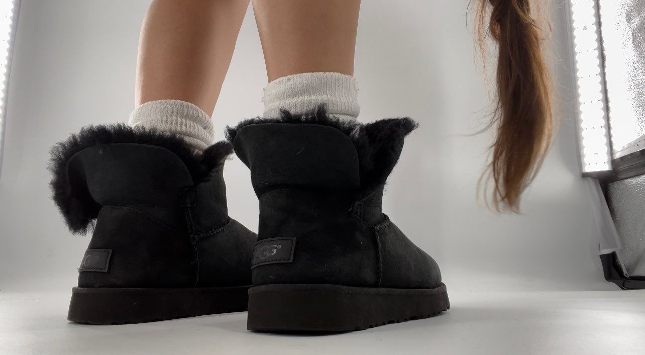 UGG Black Short Boot (8)