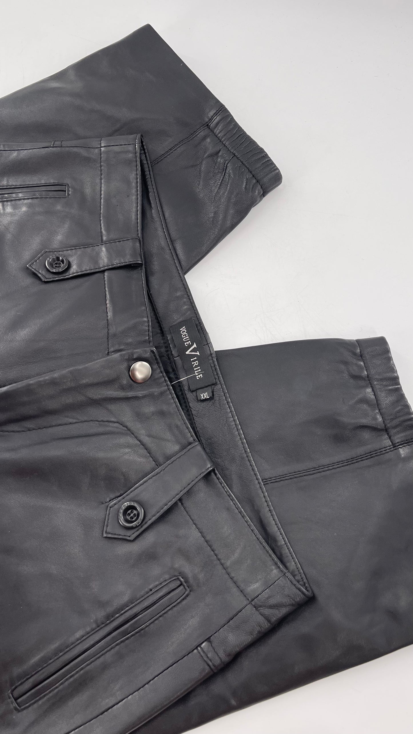 Vintage Vogue Virile 100% Sheepskin Leather Bermudas (XXL)
