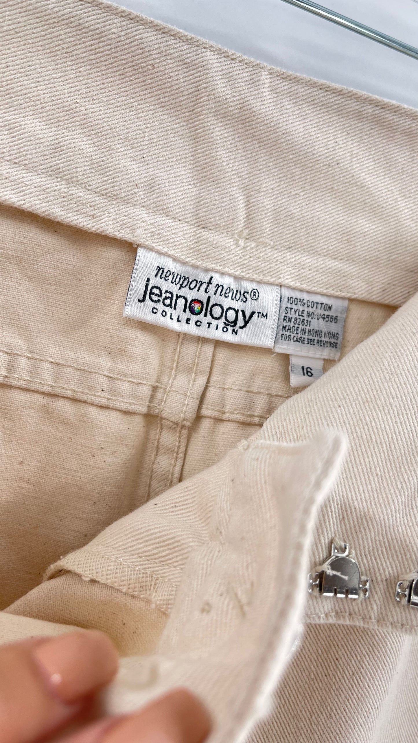 Vintage Jeanology Beige Raw Edge Hem Flare Jeans (16)