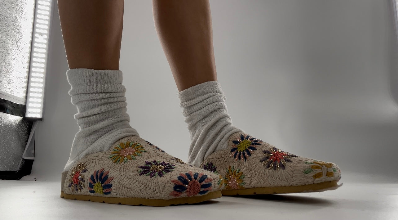 Free People Damon Crochet Mule in Tea Size 39.5