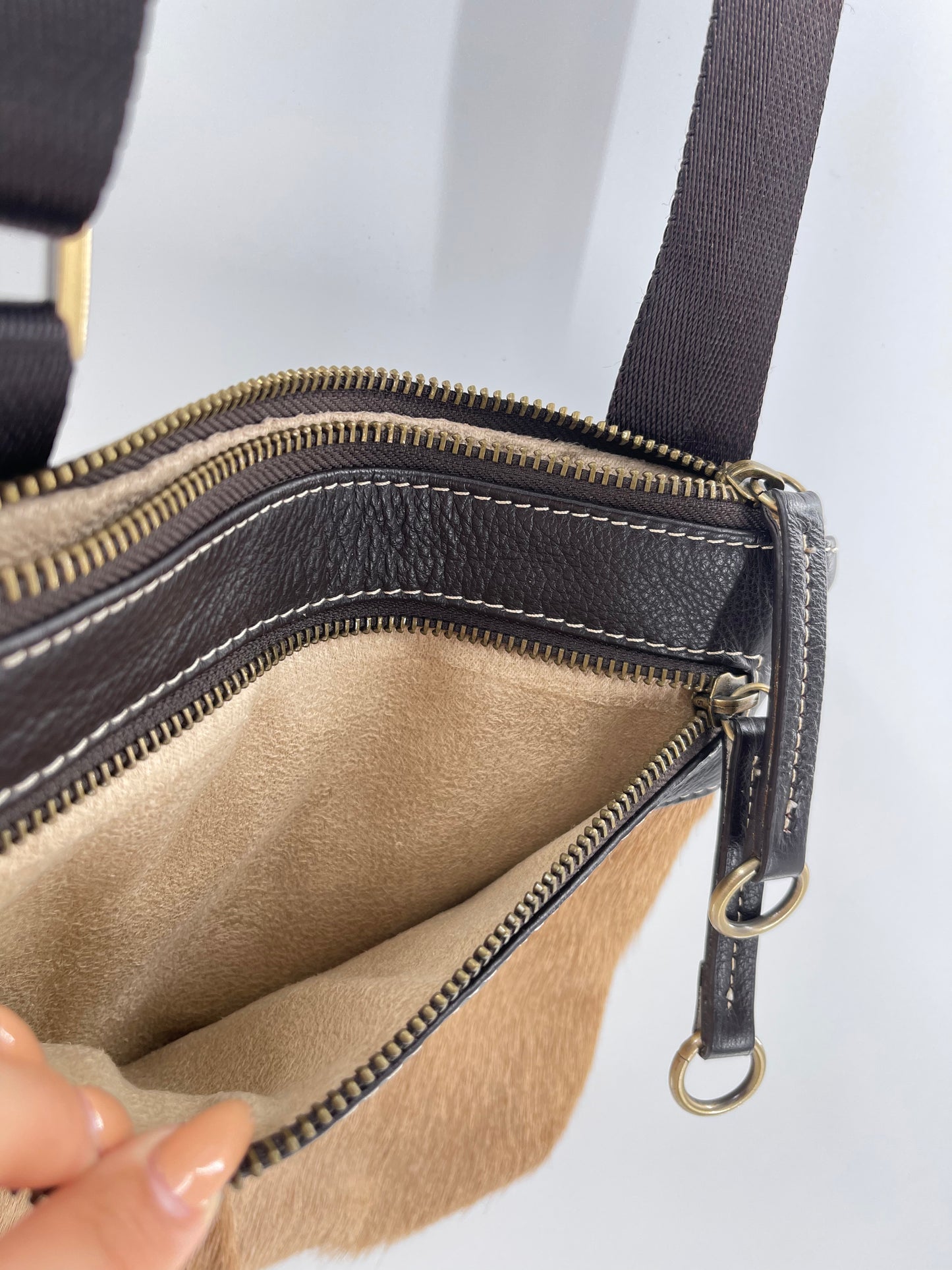 Diane Gail Crossbody Bag