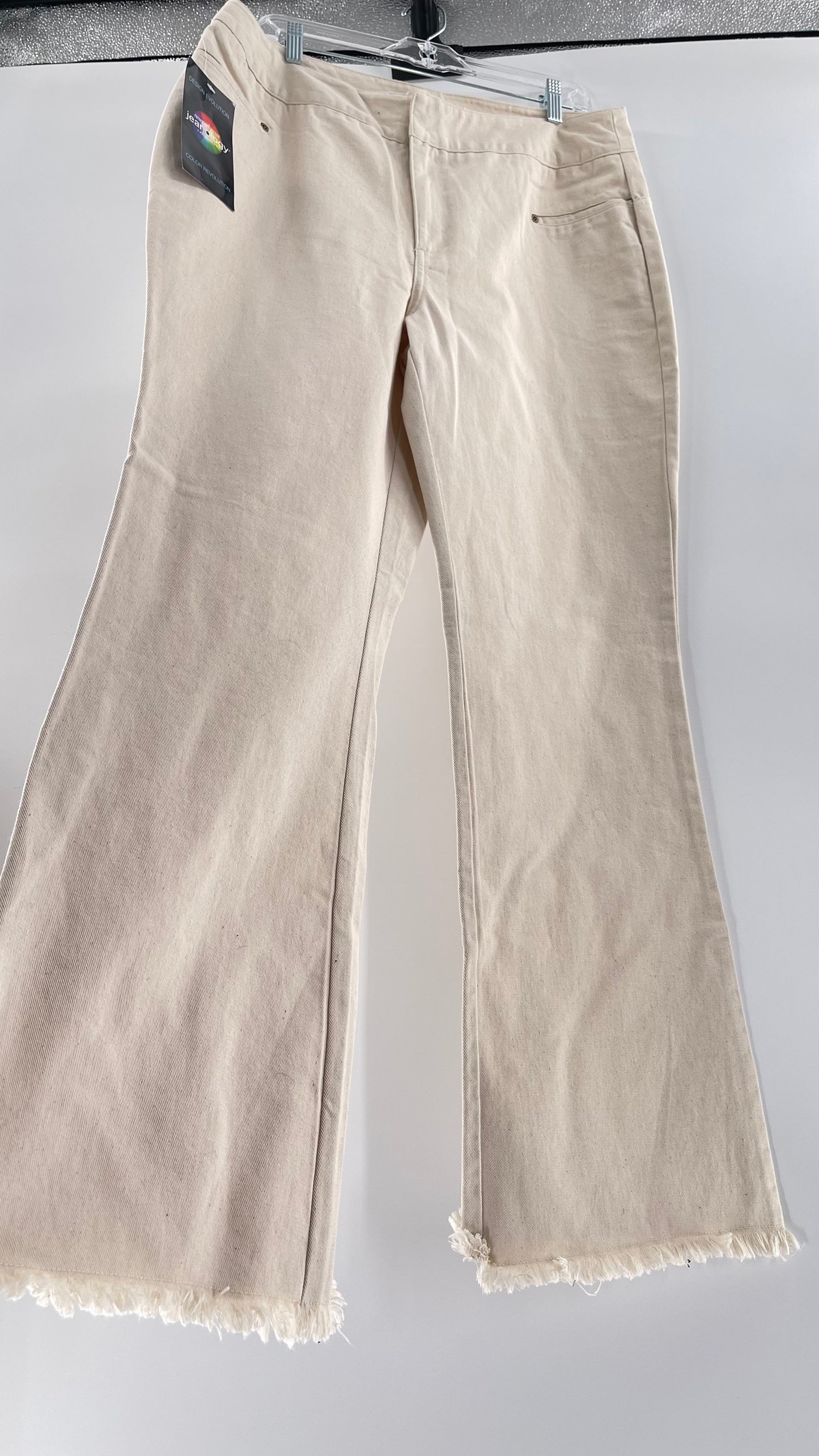 Vintage Jeanology Beige Raw Edge Hem Flare Jeans (16)