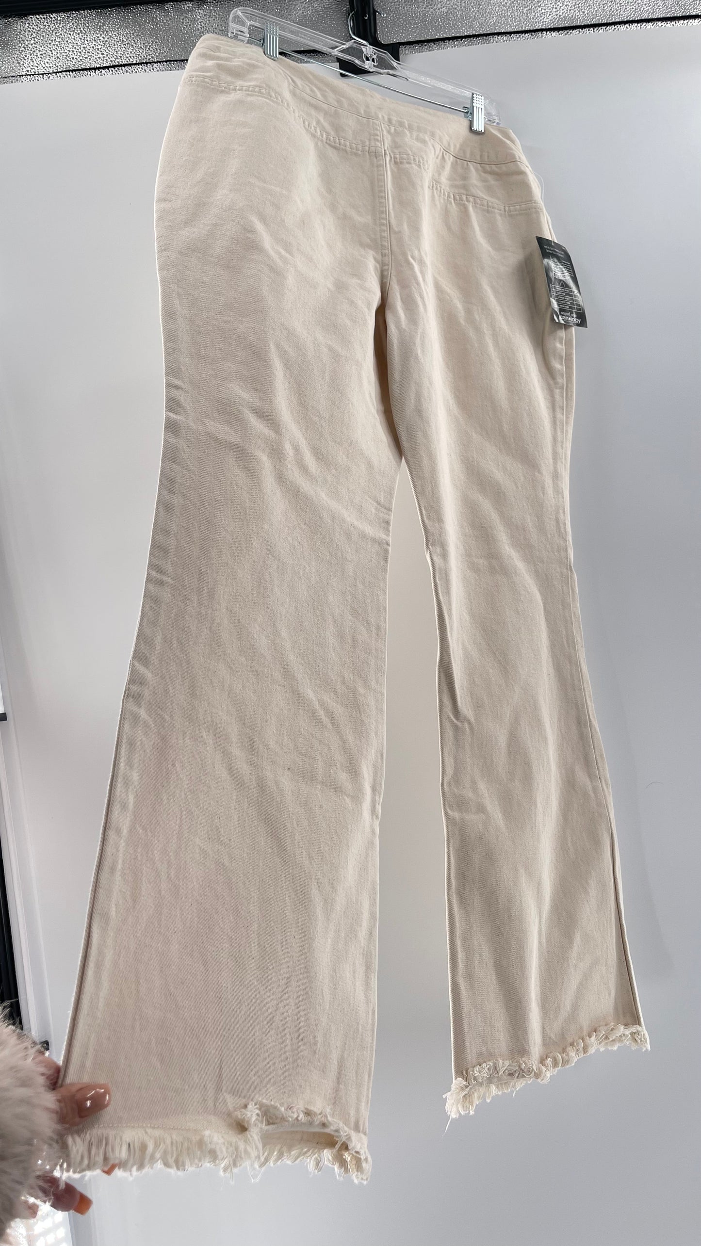Vintage Jeanology Beige Raw Edge Hem Flare Jeans (16)