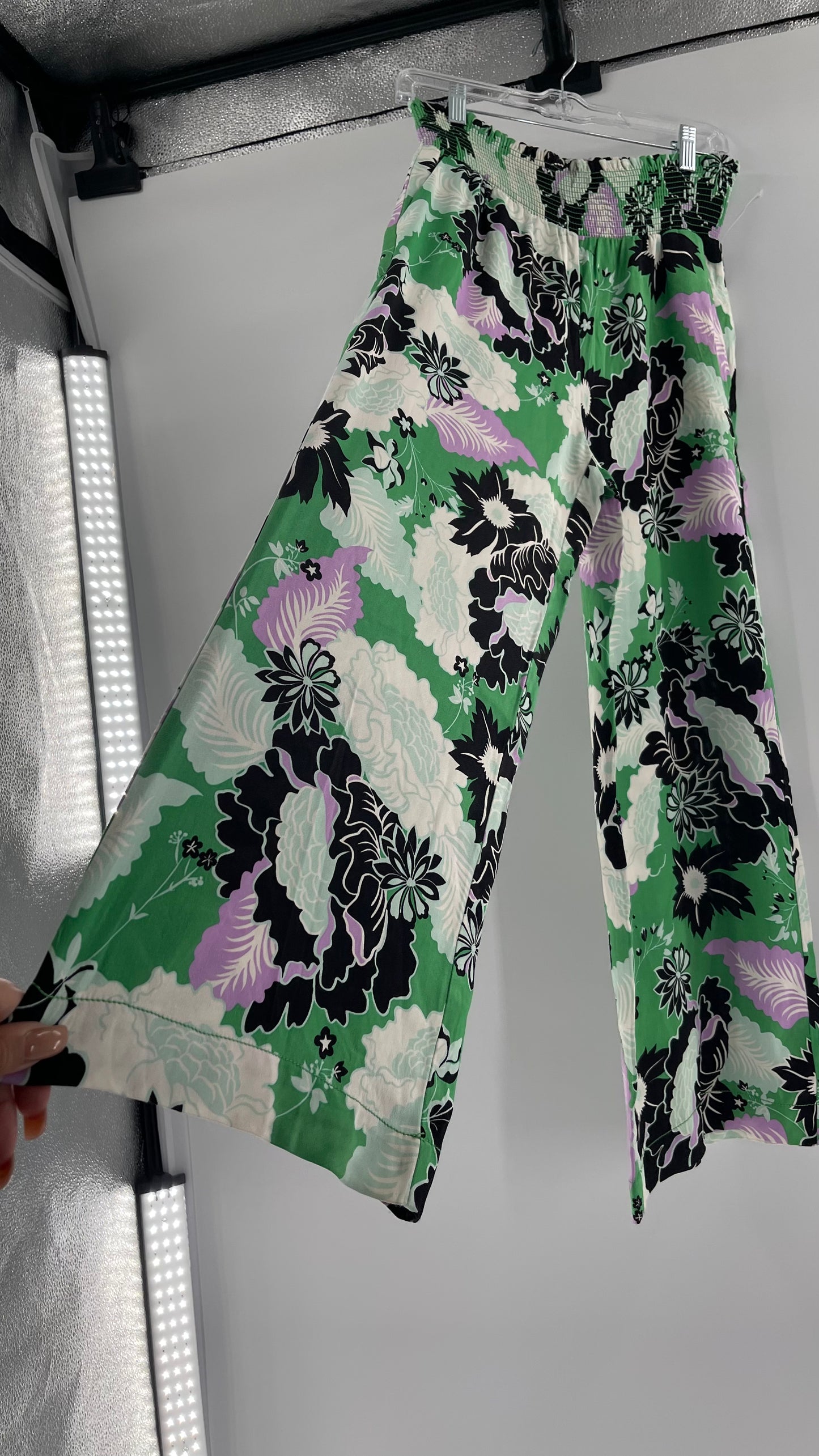 Maeve Anthropologie Kelly Green Floral Wide Legs (XS)