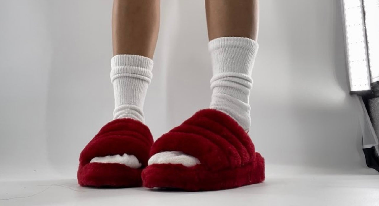UGG Red Slides (7)