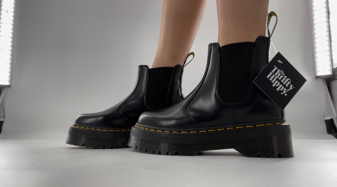 Dr. Martens 2976 Platform Chelsea Boot Black Polished Smooth (7L)