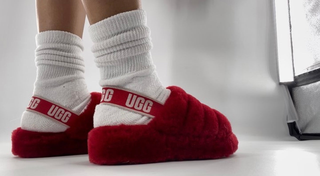 UGG Red Slides (7)