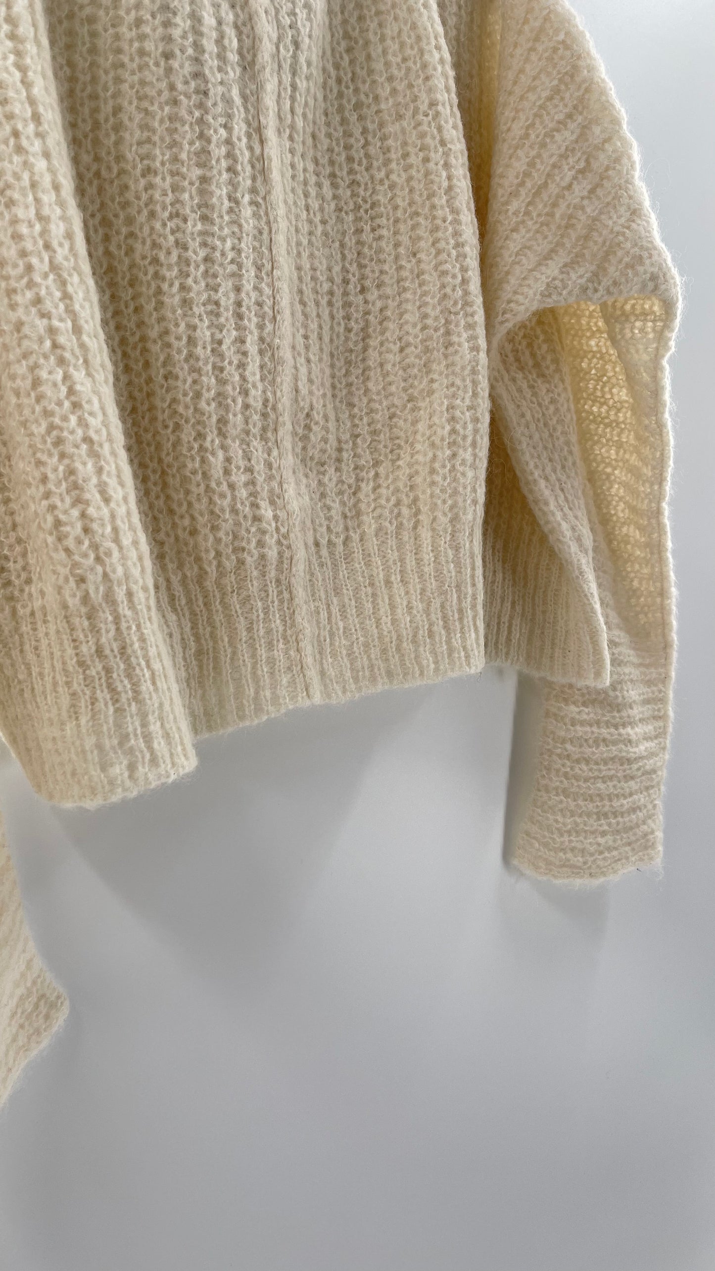 Free People White 89% Alpaca Sweater (XS)