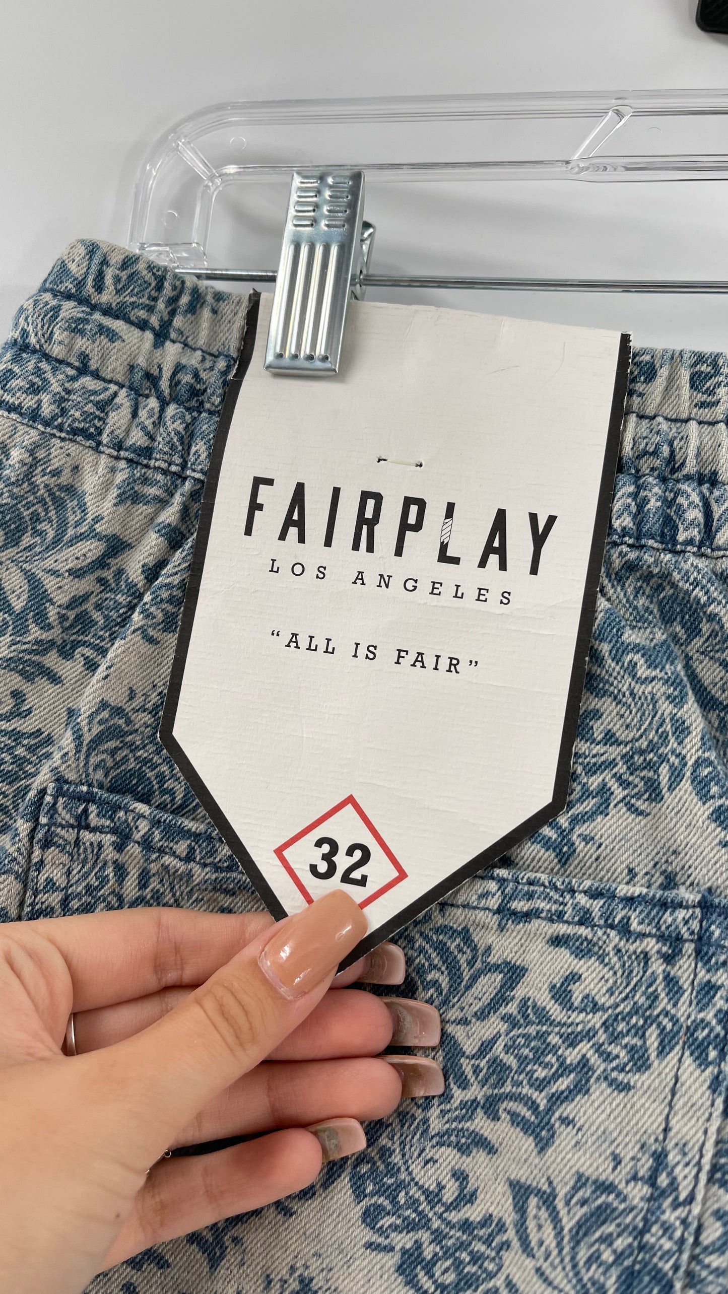 FairPlay Los Angeles Paisley Brocade Jeans (32)