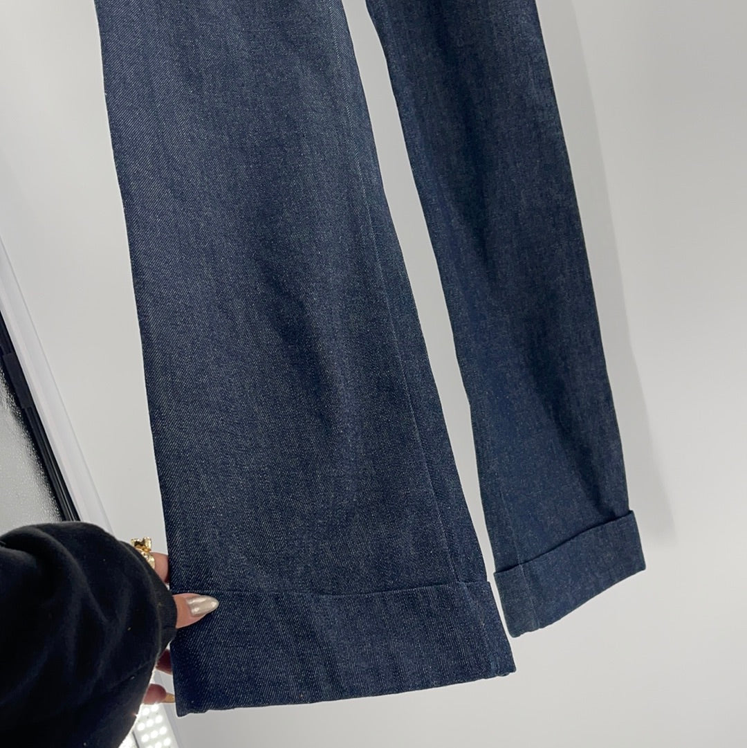 Cooperative Ultra High Rise Flares (Sz 2)