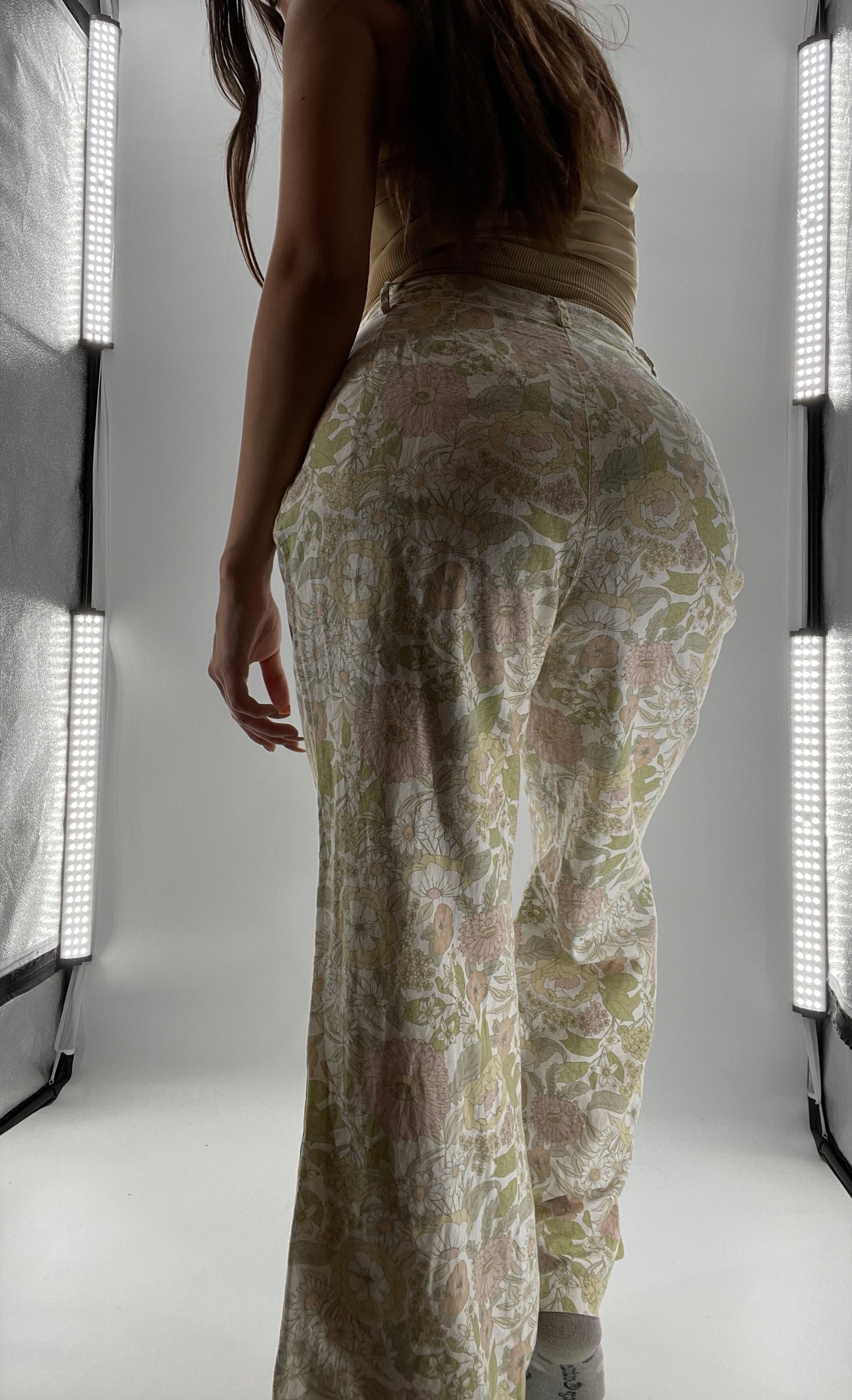 Charlie Holiday Muted Pastels Floral Wide Leg Trouser (6)