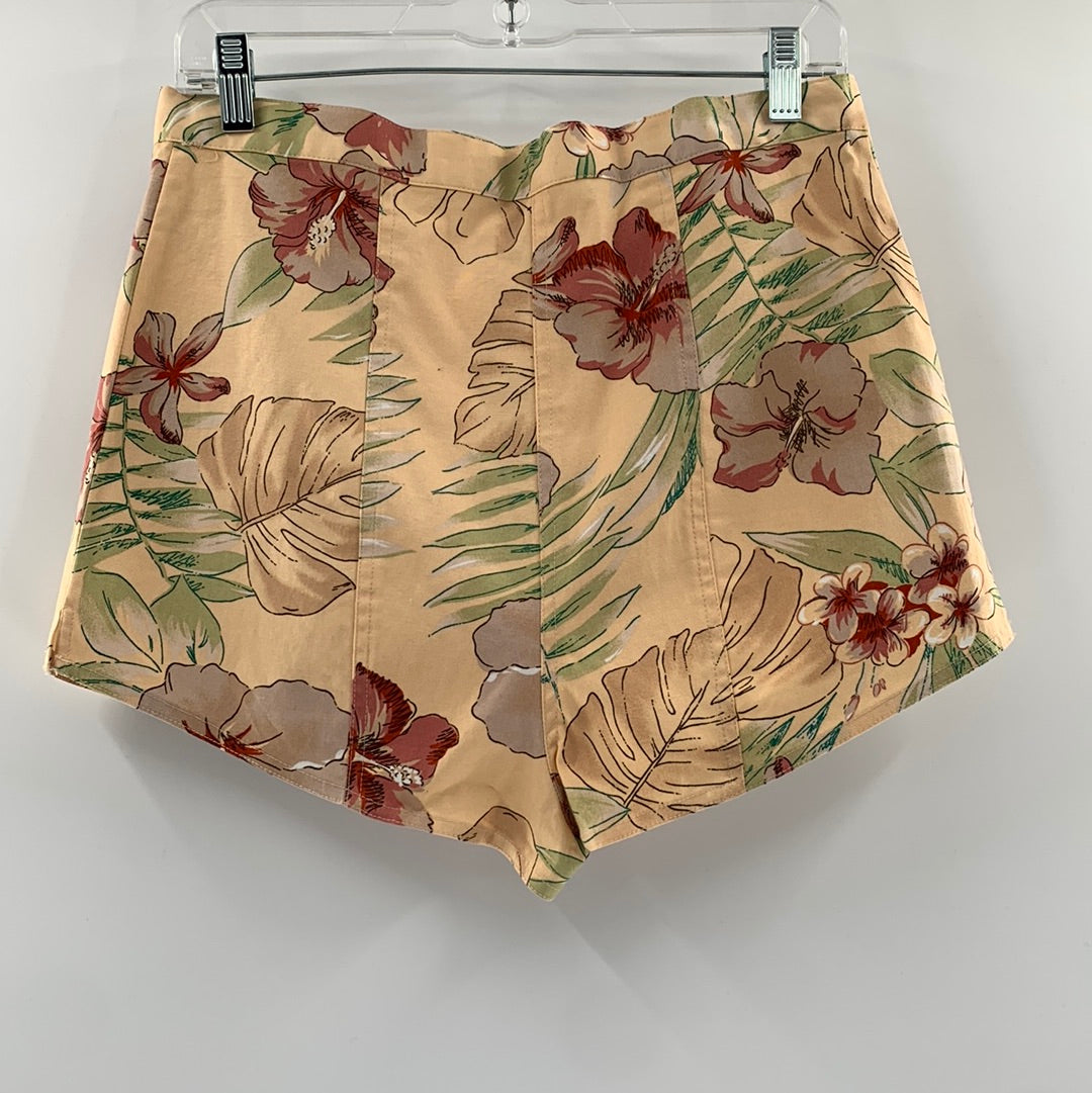 Urban Outfitters Tropical Floral Patterned Shorts (Size Large)