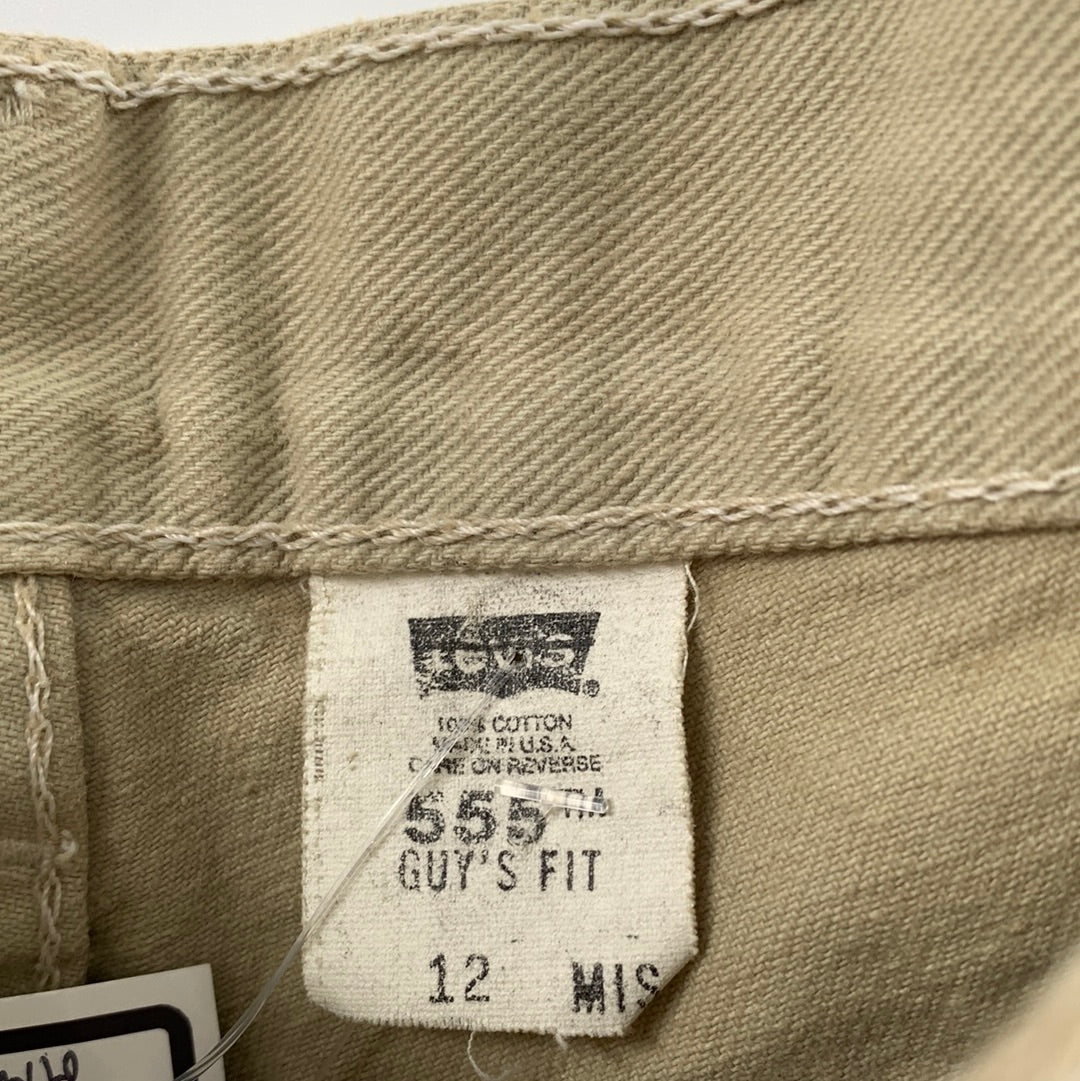 Vintage Frayed Levi 555 Shorts - Distressed Hem (Size Guys Fit 12)