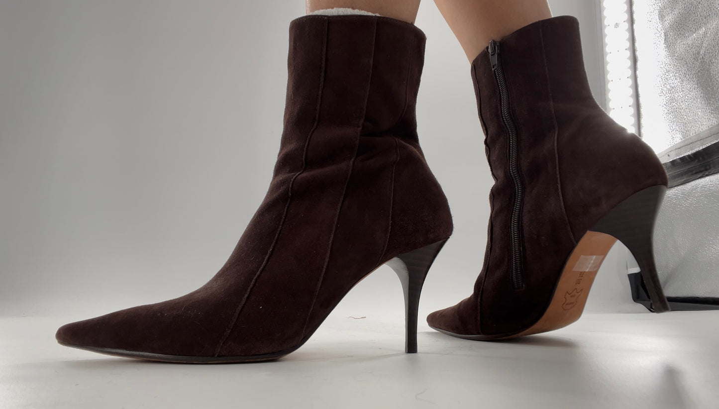 Vintage BCBG Maxazria Brown Suede Booties (7.5)