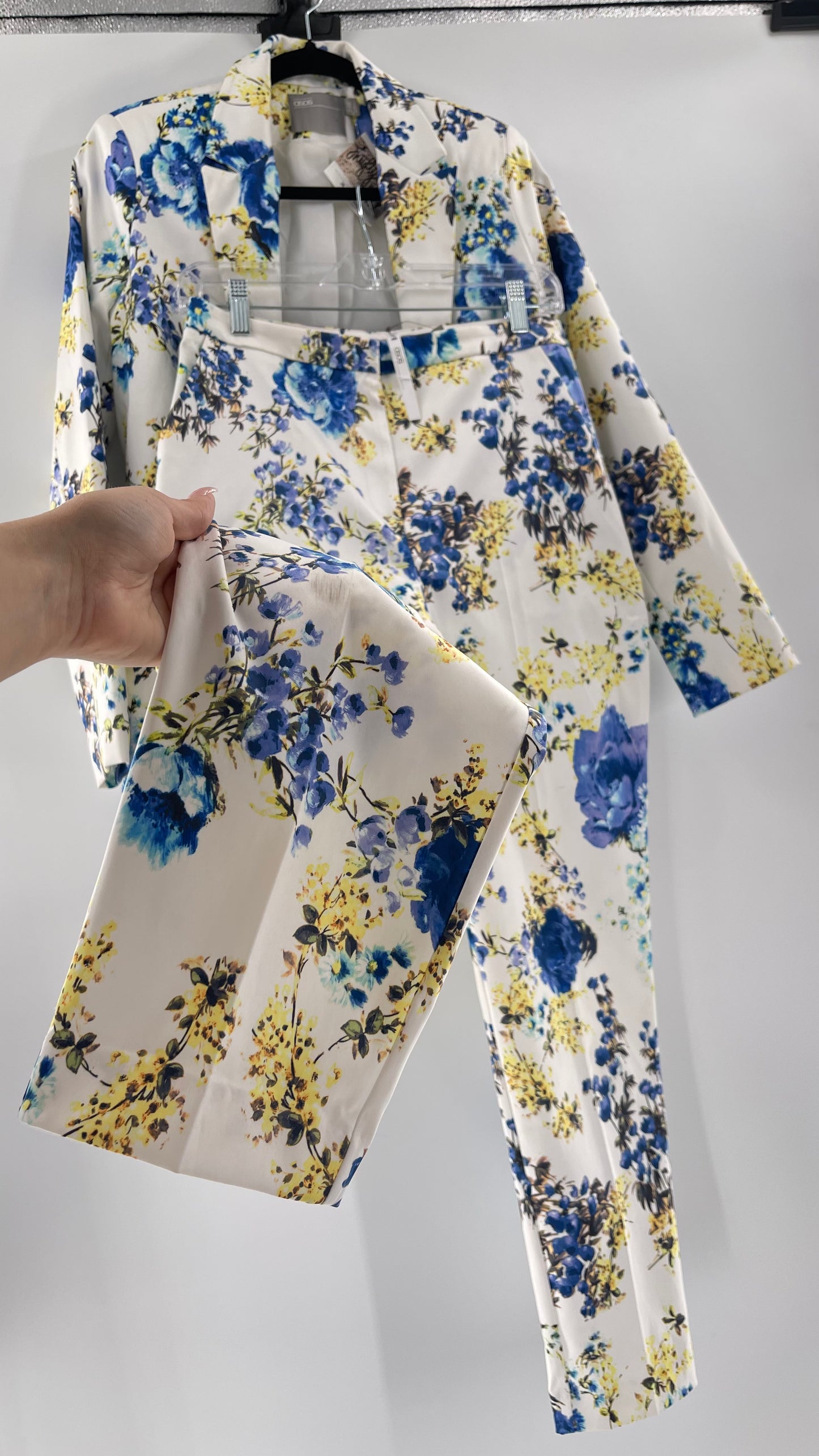 ASOS White Floral Blazer and Trouser Set (Size 4 blazer, Size 6 trouser)