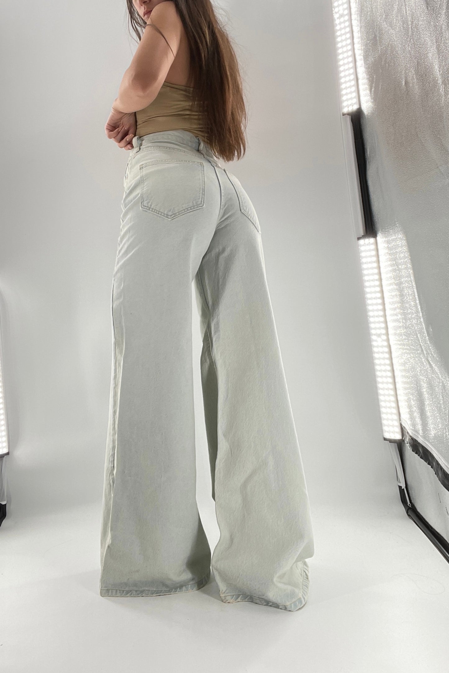 Free People Light Wash High Waist Wide Legs (27)