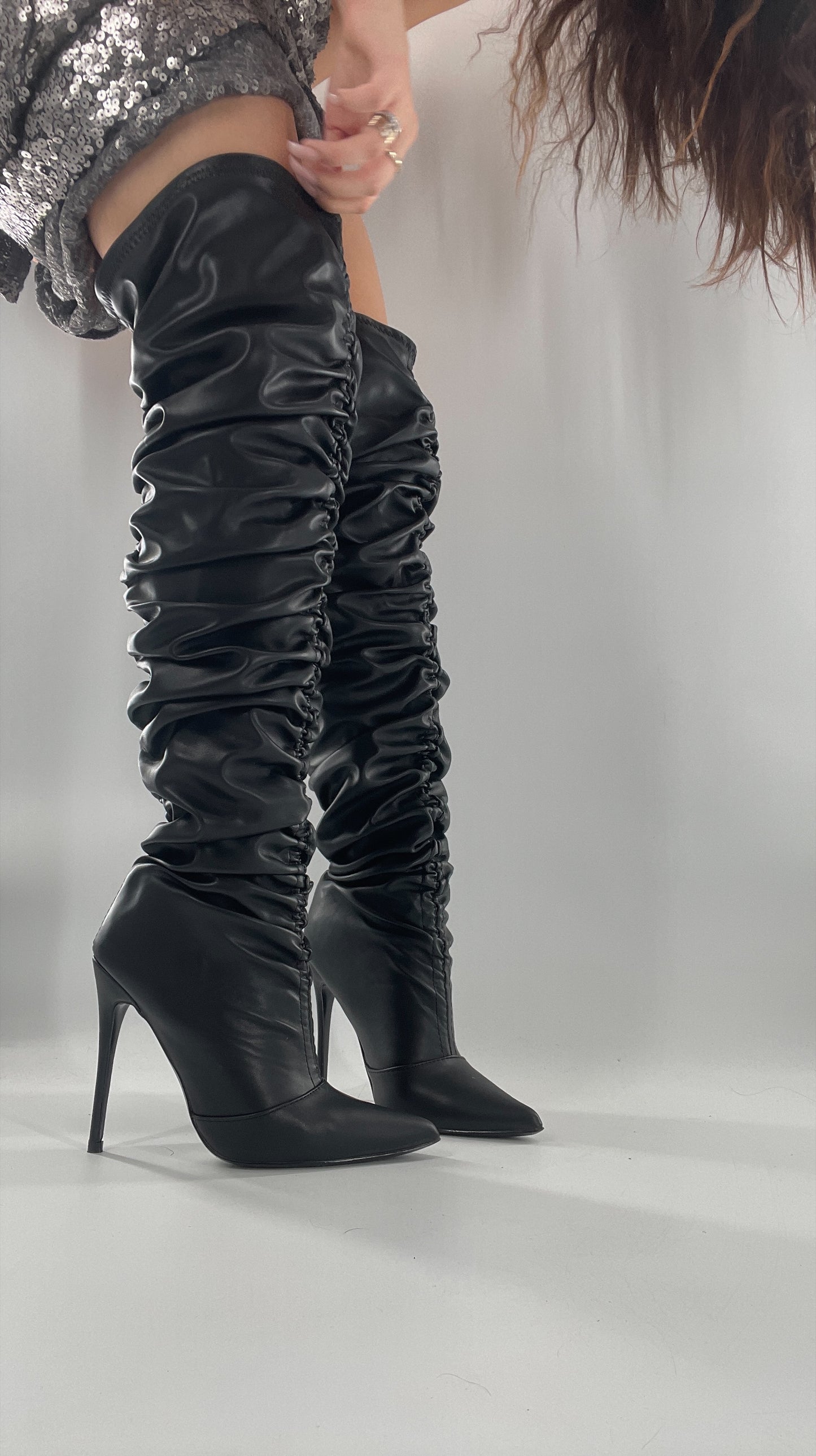 Unlabeled Black Vegan Leather Thigh High Scrunch Boots (8)