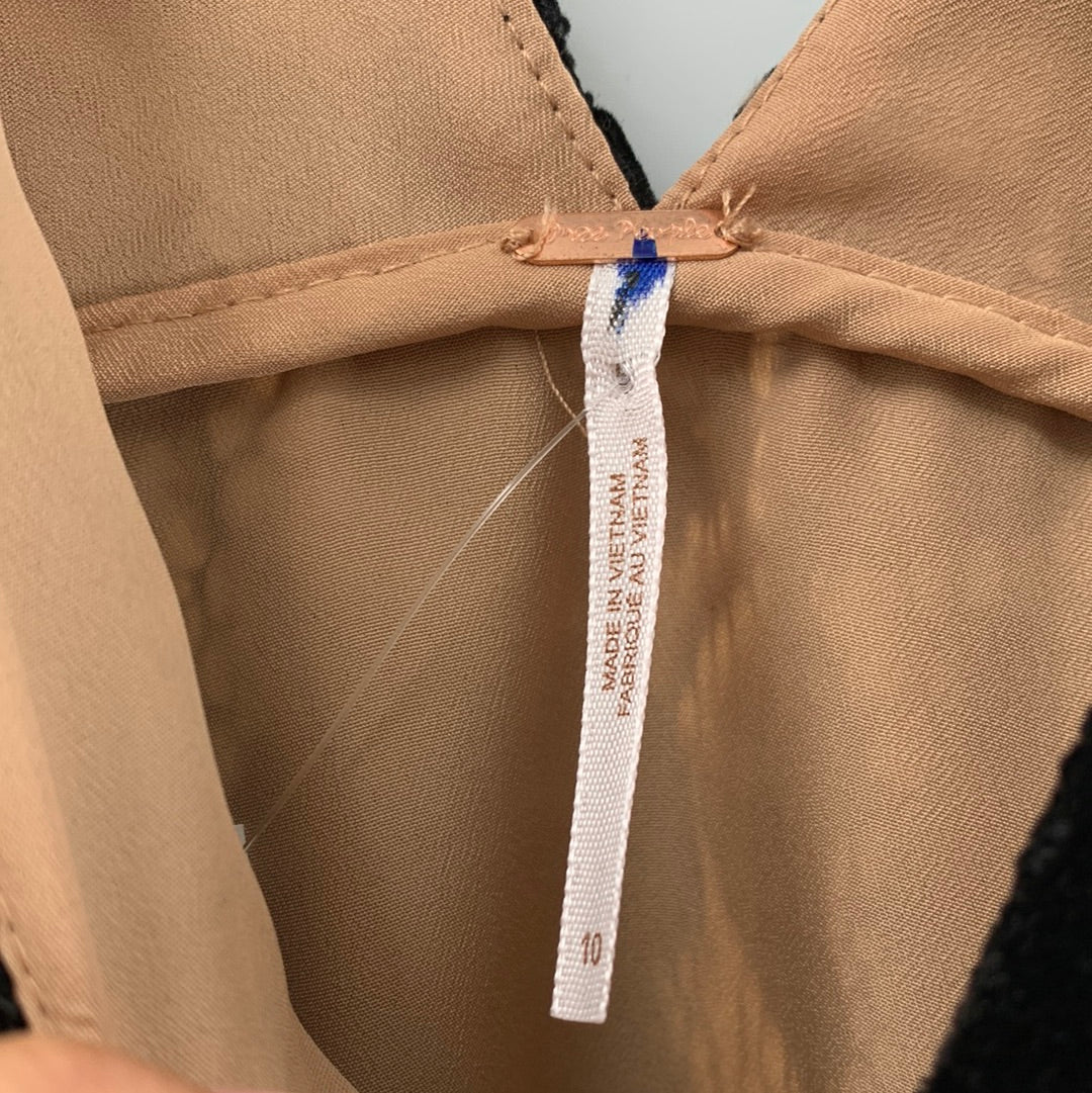 Free People Black/Nude Lace Mini (10)