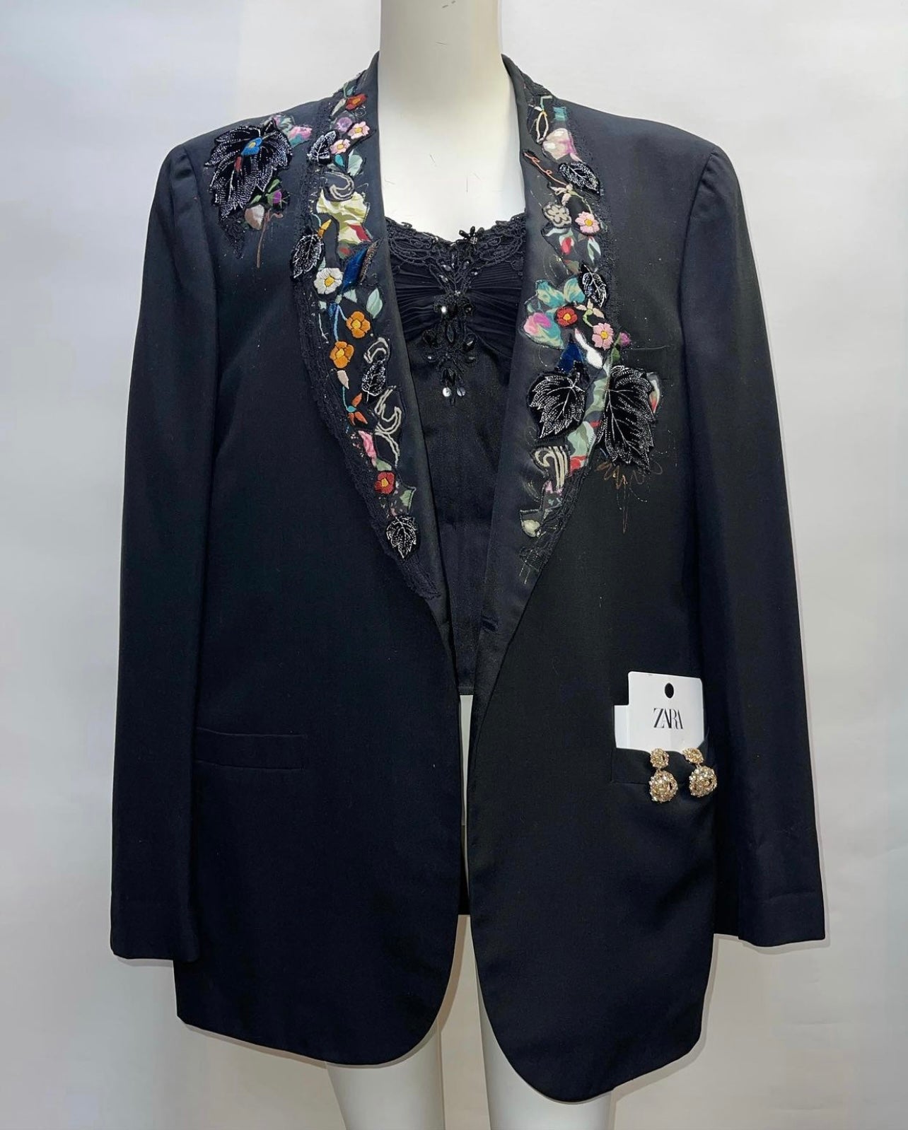 Brooks Brothers Reworked Design (46”)
