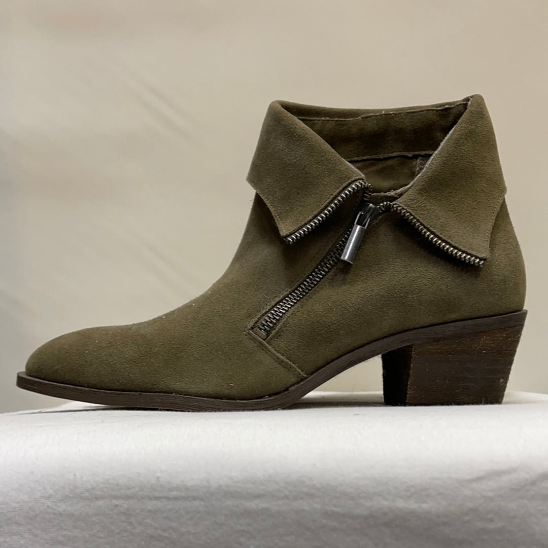 Sole Society Brown Suede Boots