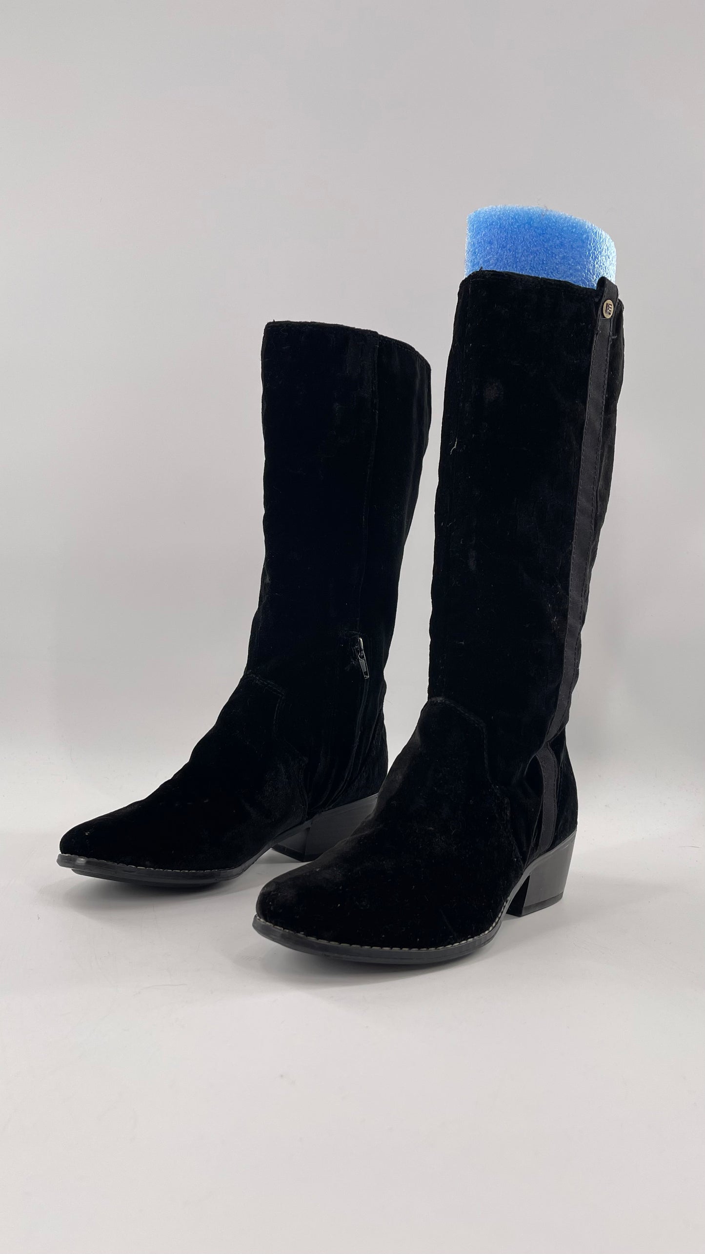 Libby Edelman Black Velour Croc Boots (6)
