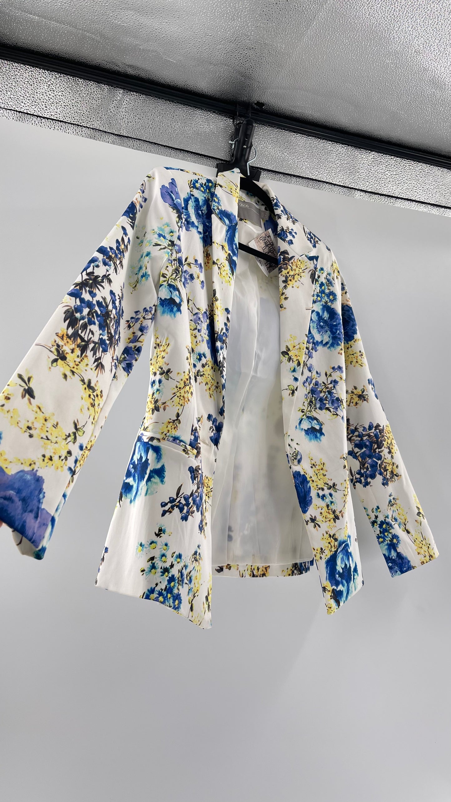 ASOS White Floral Blazer and Trouser Set (Size 4 blazer, Size 6 trouser)