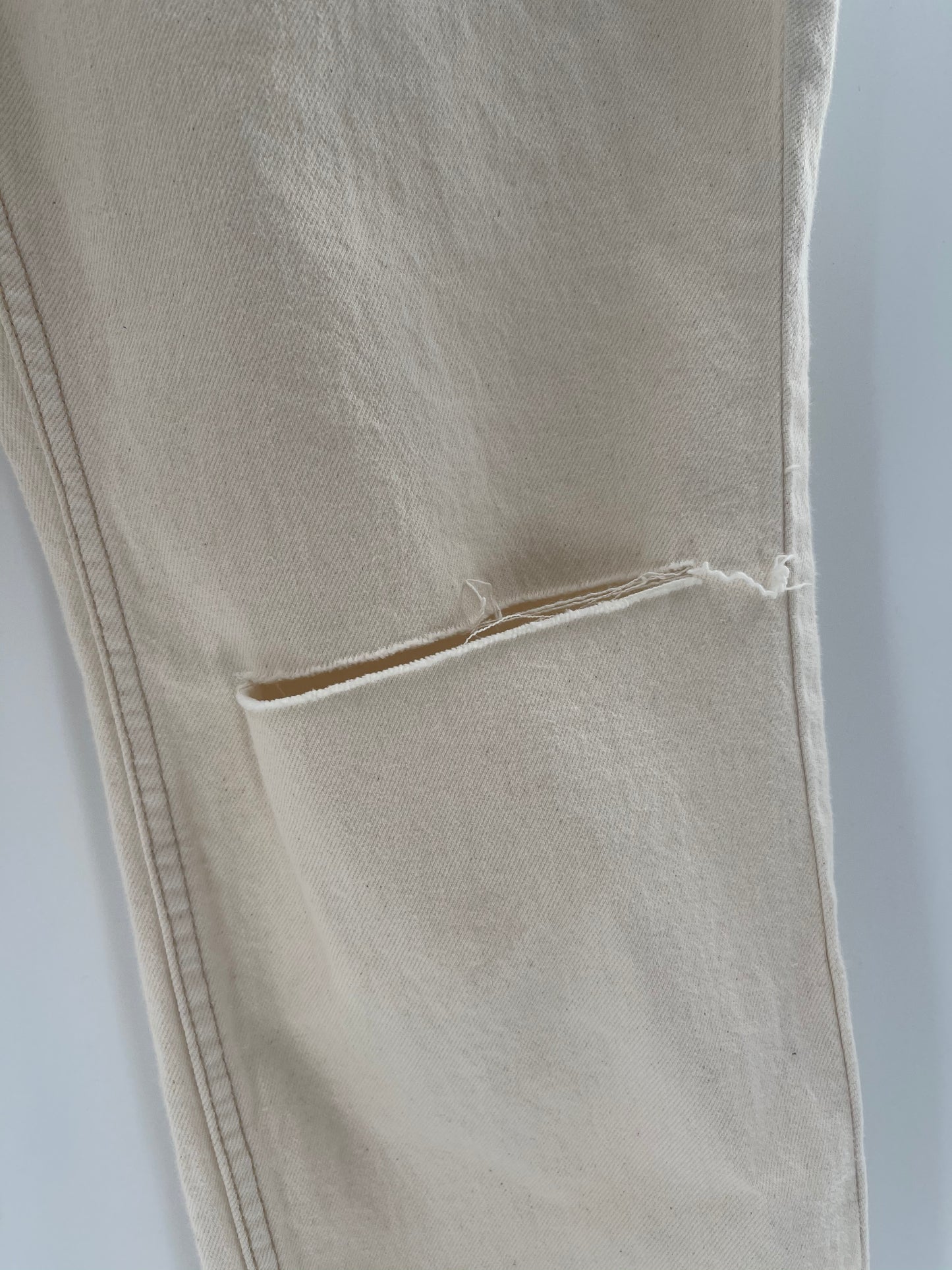 Free People Curvy White/Cream Jeans (Size 31)