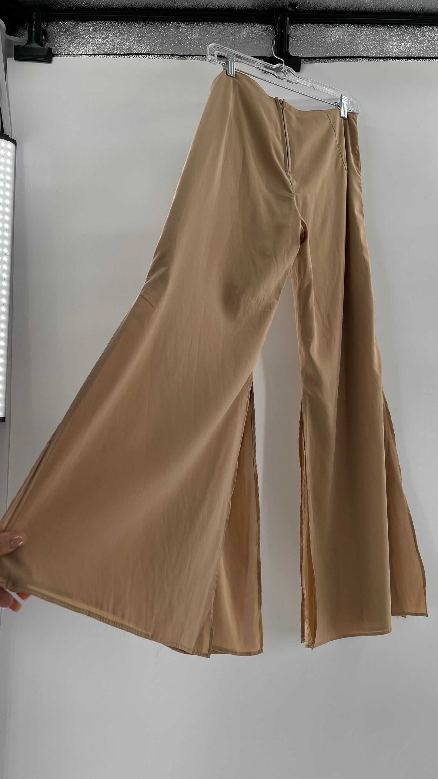 Vintage Tan Hotpants with Double Layered Hem (6/8)