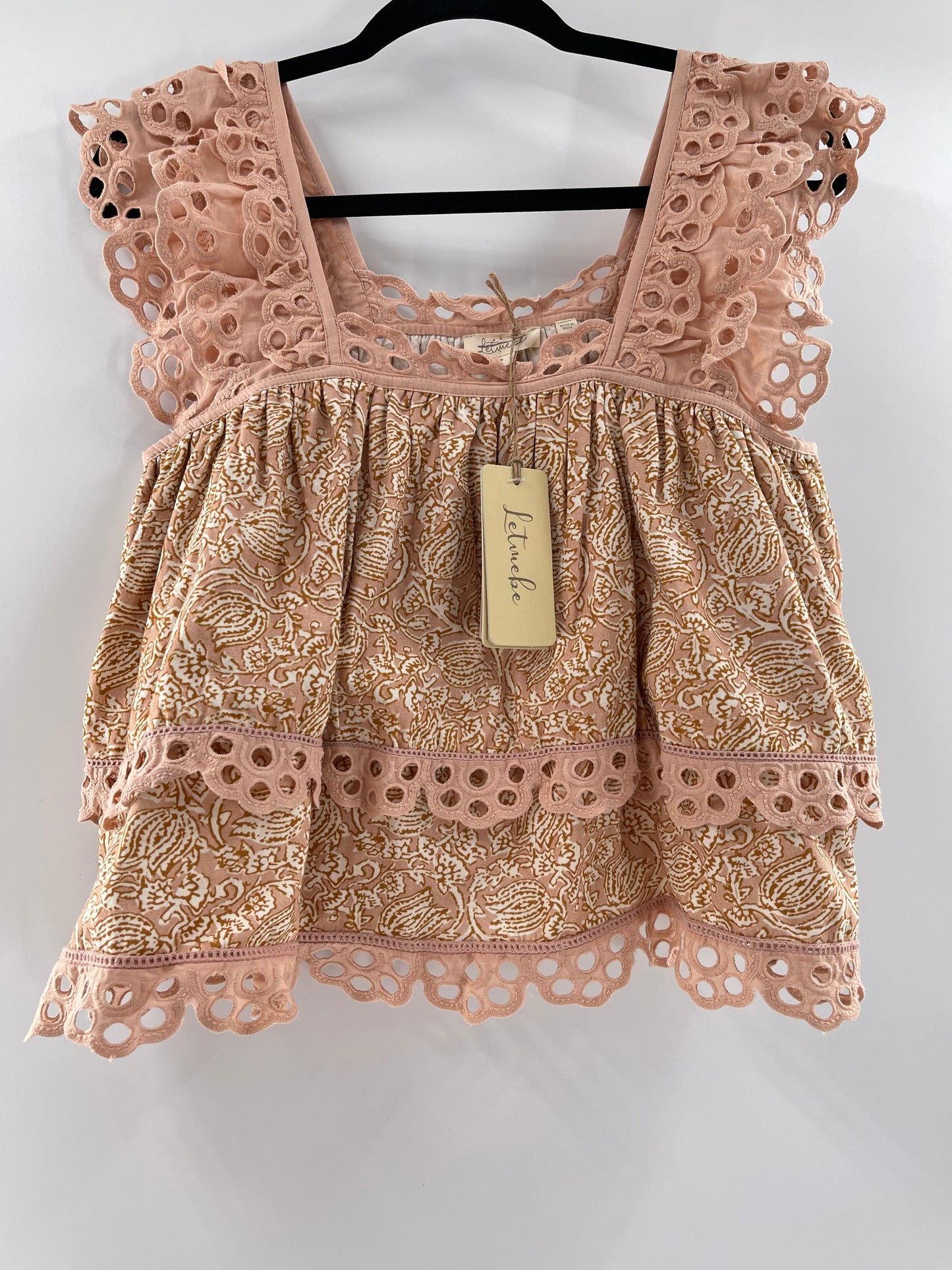 Anthropologie Let me Be Delicate Ruffle Sleeve Tank (Small)