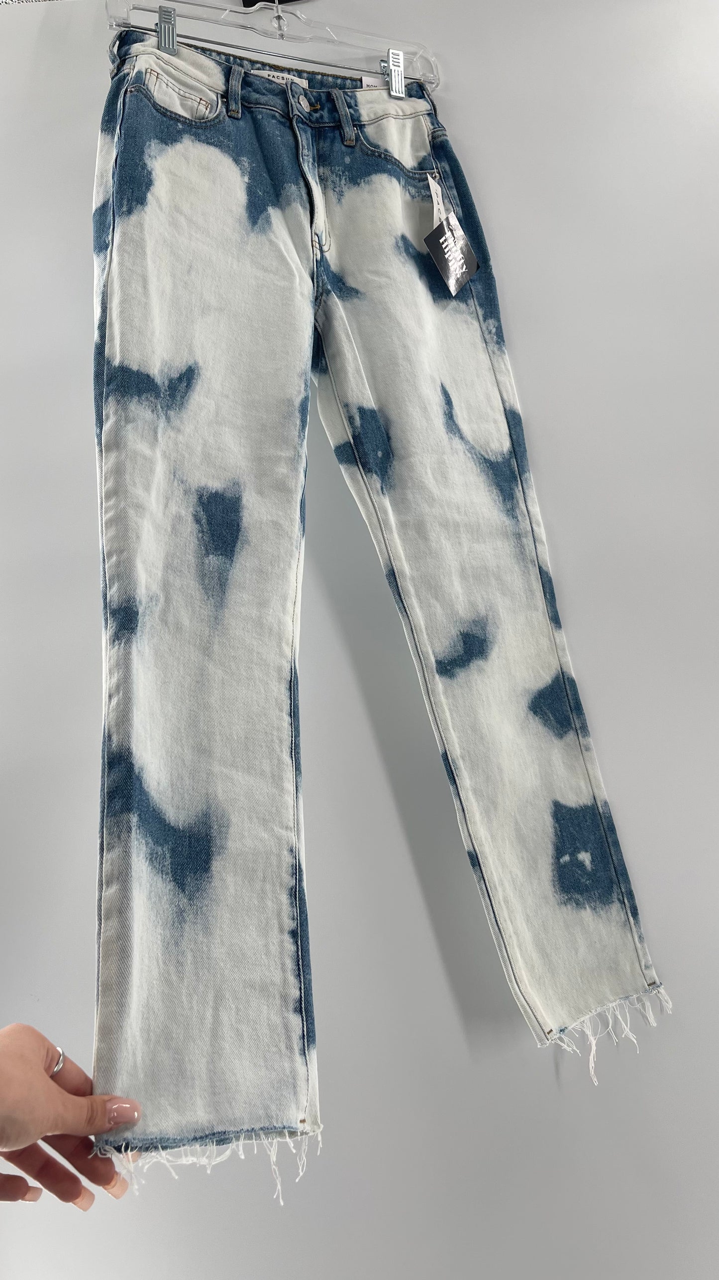 Pacsun Tie Dye Bleach Tagged Mom Jeans (24)