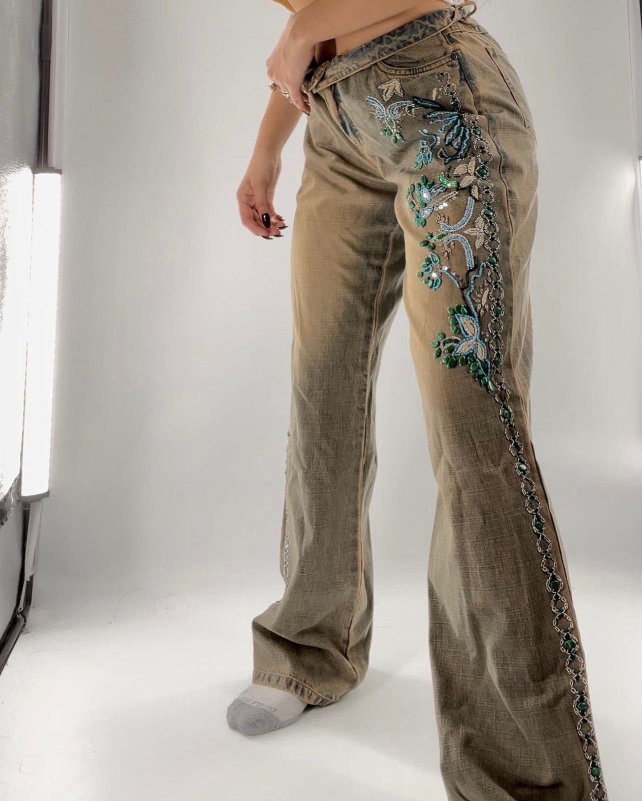 Vintage Jeanology Embellished Jeans (10)