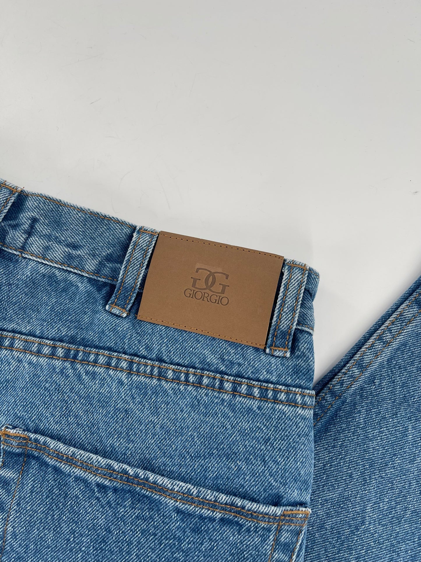 Deadstock Vintage Giorgio Light Wash Denim Straight Leg Jeans Size 30/30