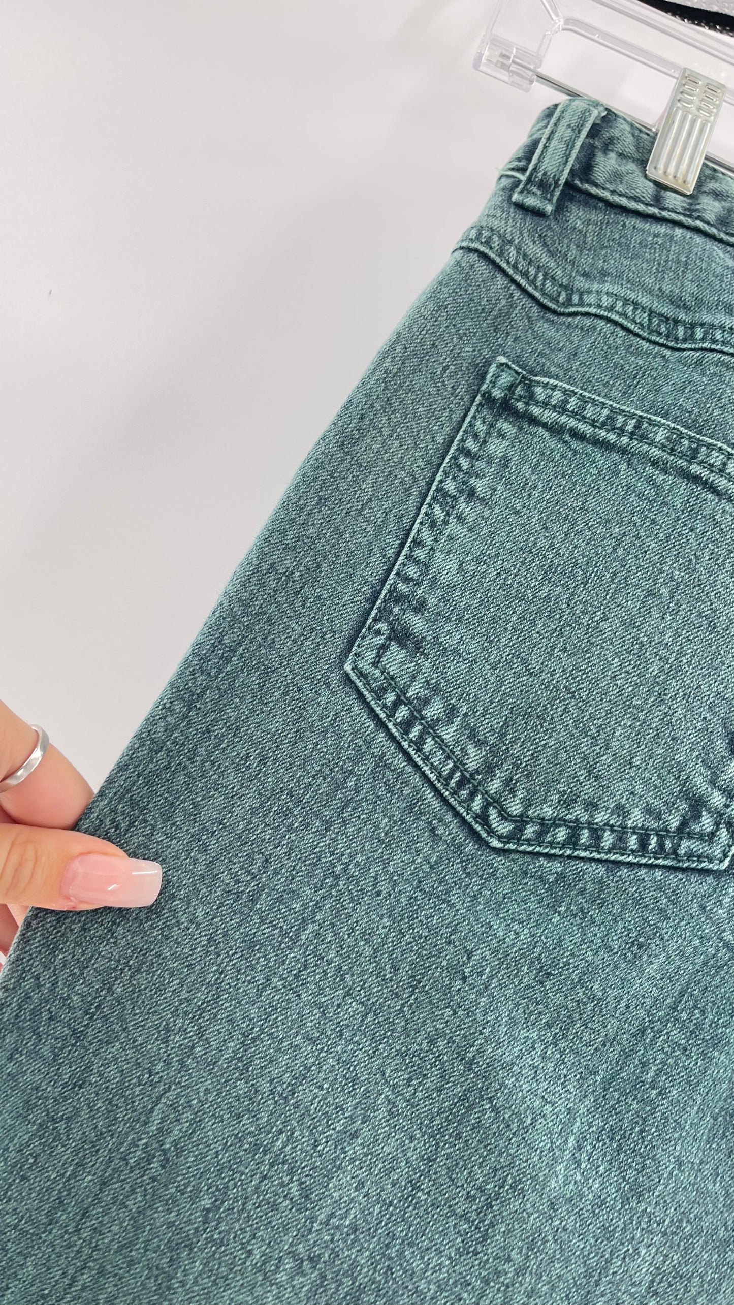 Jeanology Mid Rise Faded Teal Straight Legs (4)