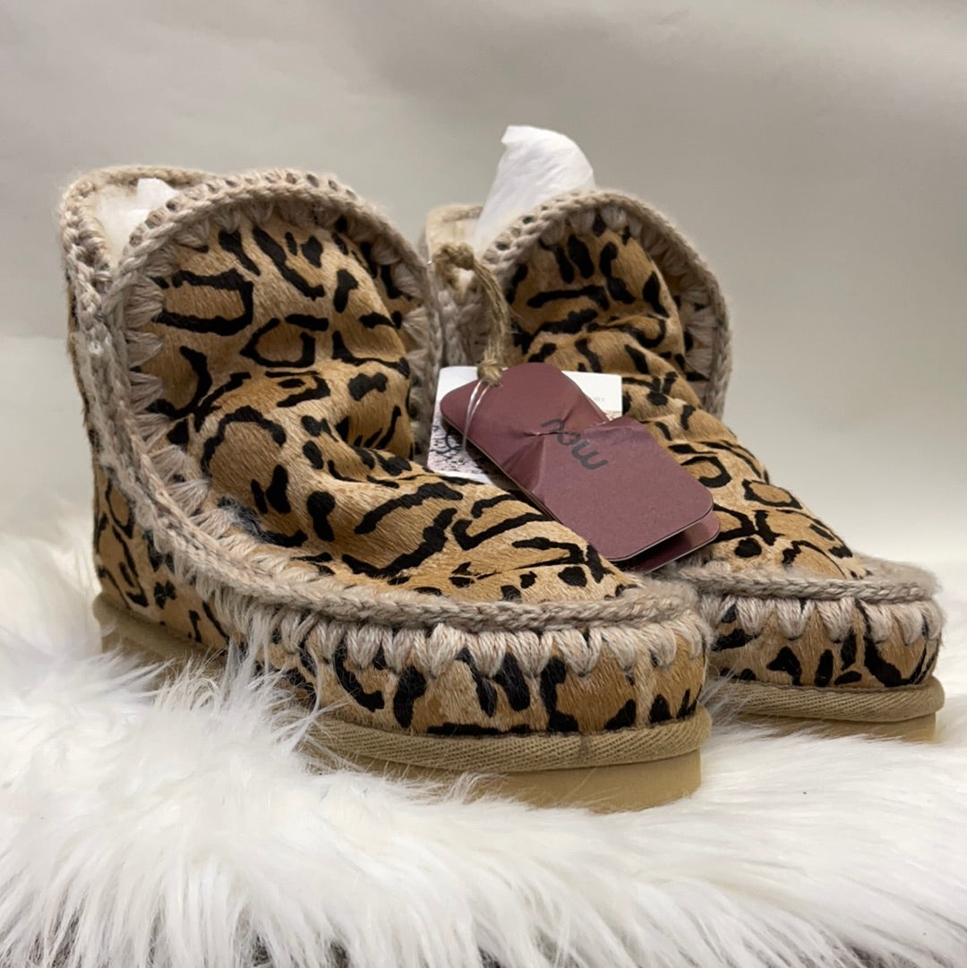 MOU Leopard Print Boots