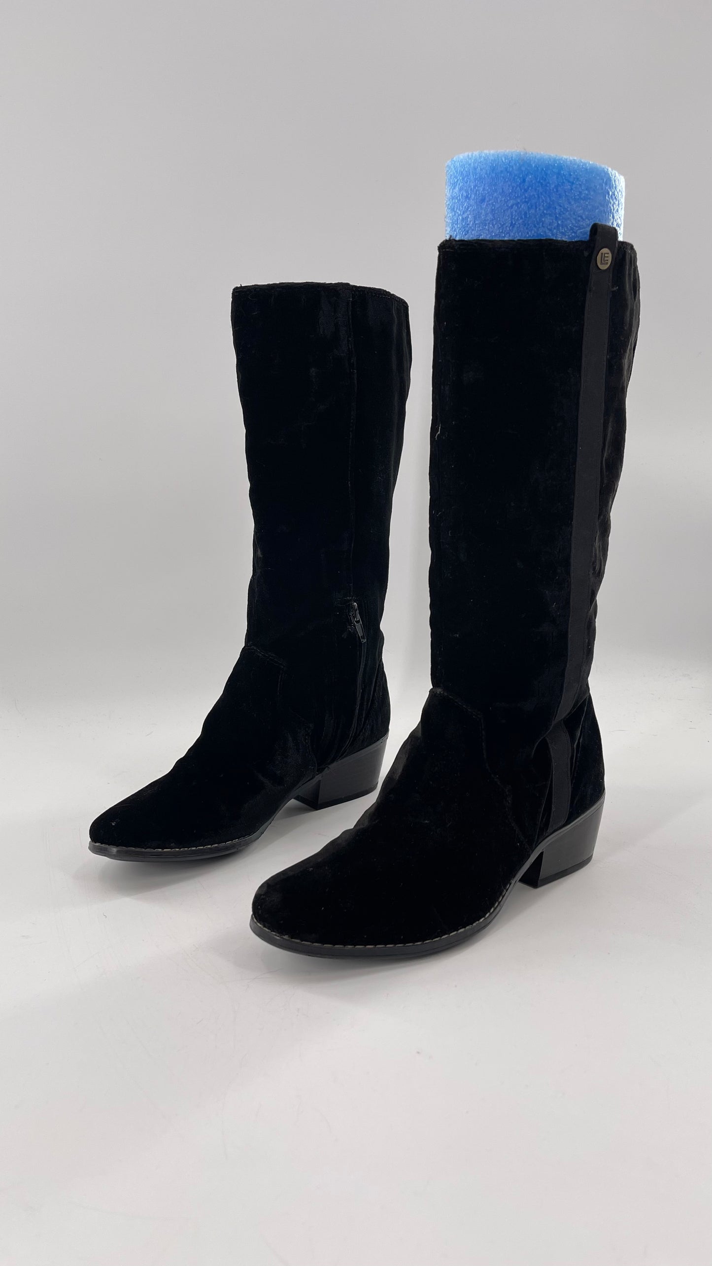 Libby Edelman Black Velour Croc Boots (6)