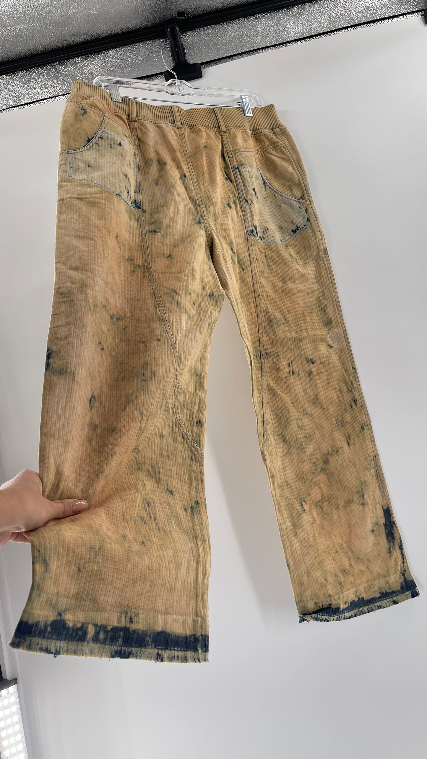 Free People Tan/Denim Distressed Straight Leg (Large)