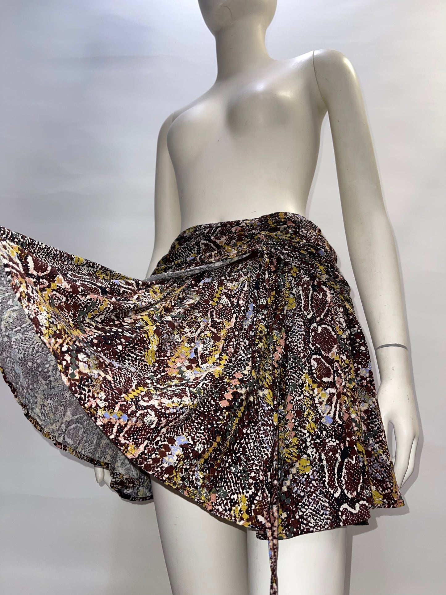 Free People Snake Print Mini Skirt(Size 6) - with tag -