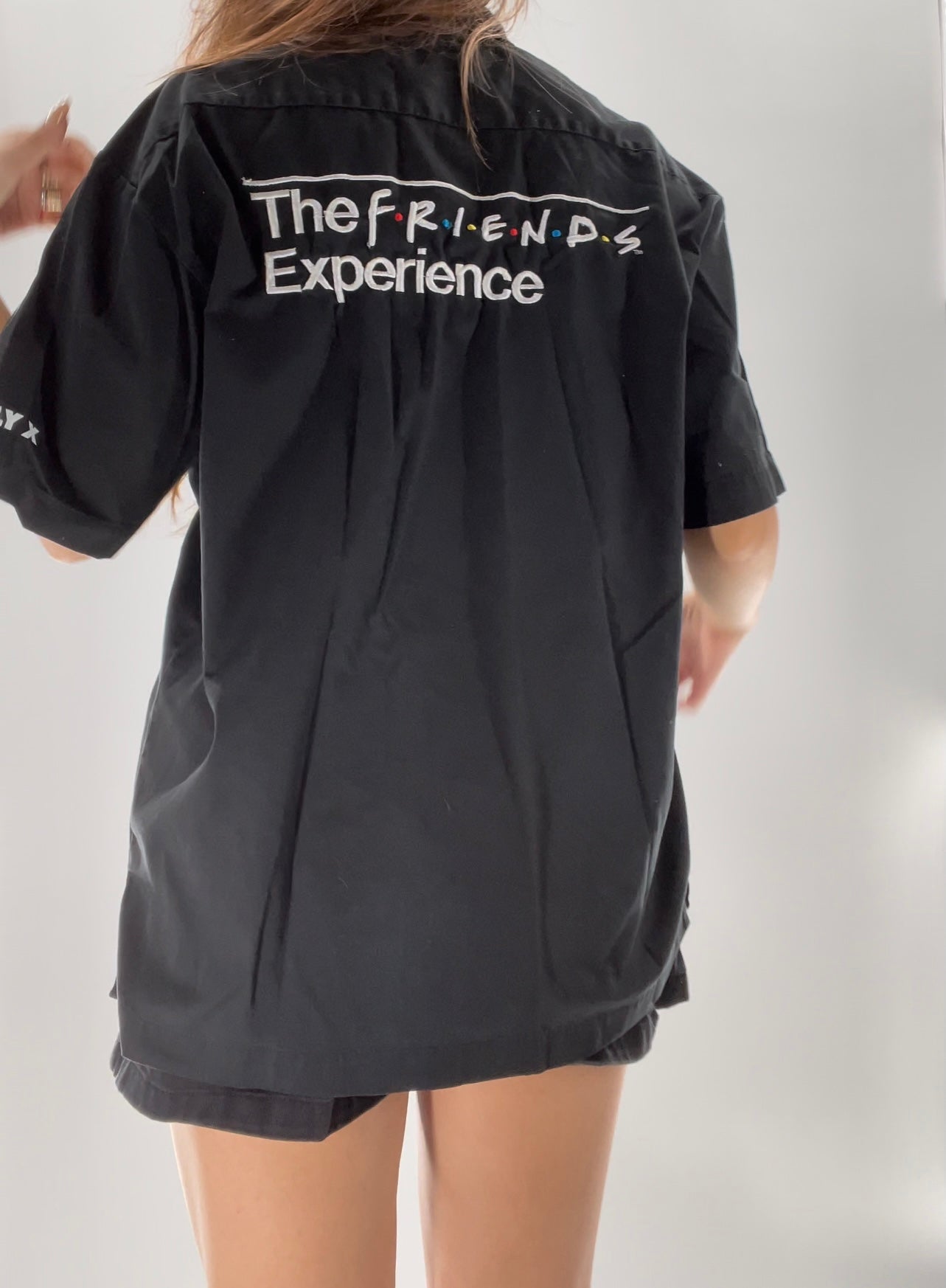 Friends Experience Button Up (Medium)