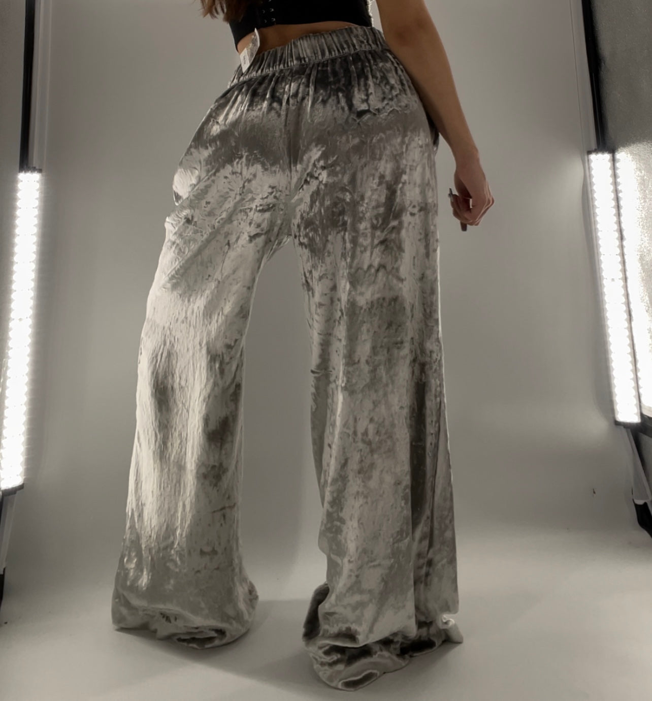 Maeve Anthropologie Silver Velvet Wide Legs (Small)