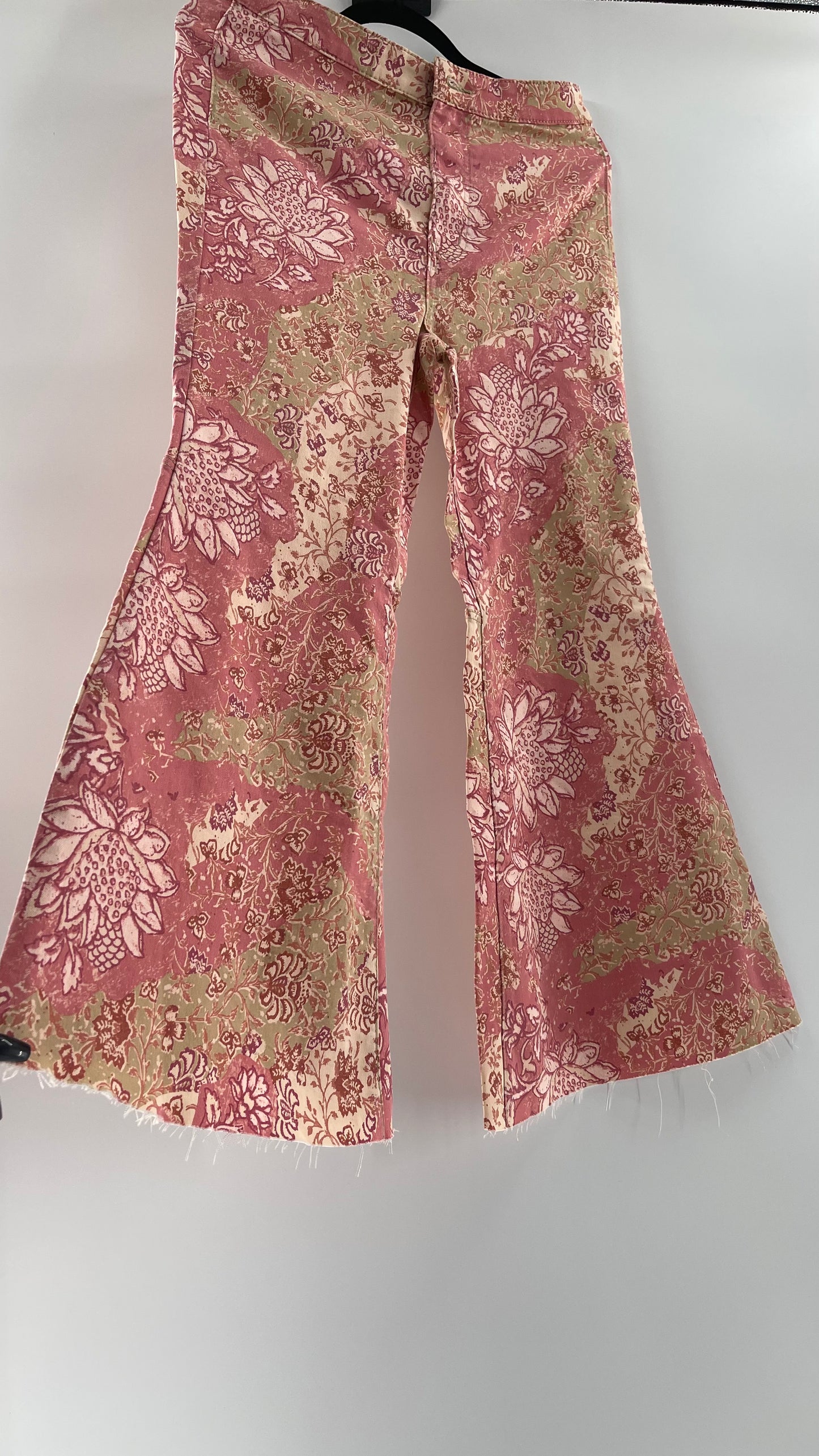 Free People Youthquake Pink Floral Flare Bell Bottoms (30)