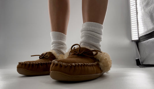 LL BEAN Womens Suede Shearling Lined Moccasin Slippers Size 11