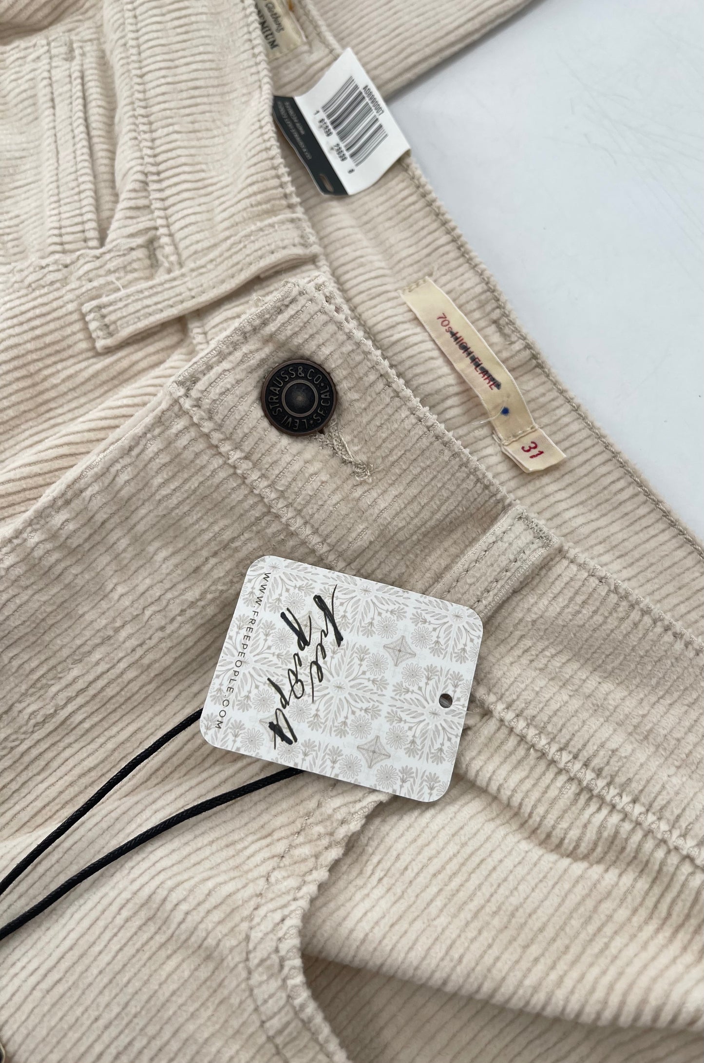 Free People Off White Corduroys 70s High Flare (31)