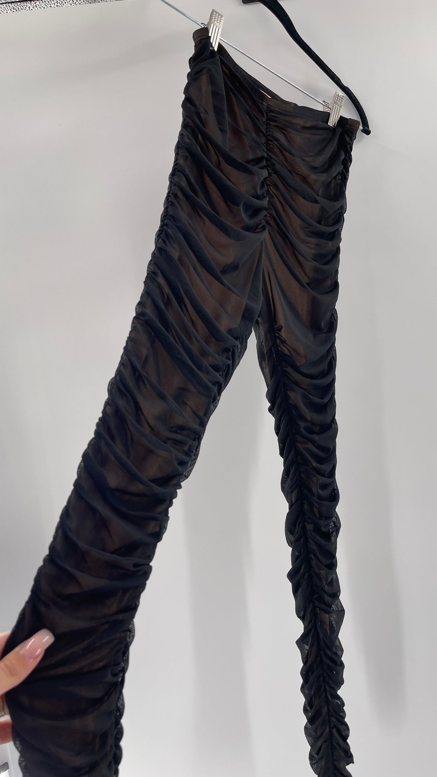 Fashion Nova/Urban Outfitters Nude/Black Ruched 2Piece Set (Small)