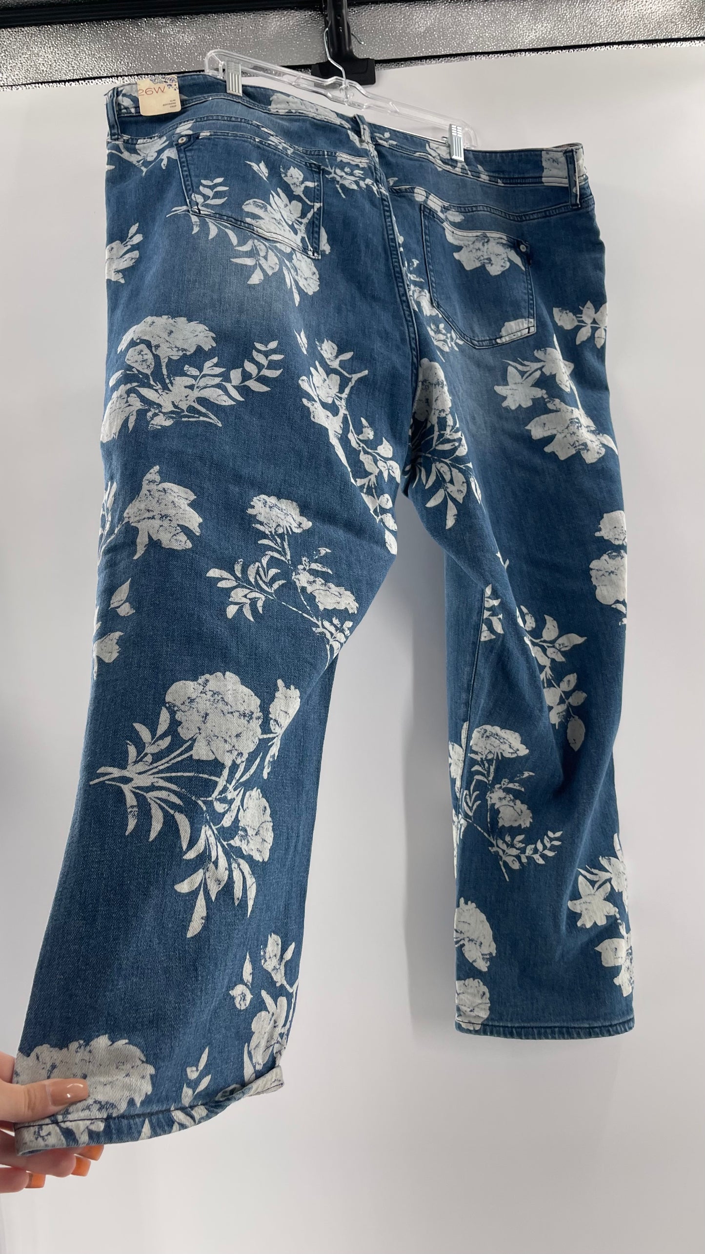 Pilcro + The Letterpress Anthropologie Bleached Florals Jeans (26W PLUS)