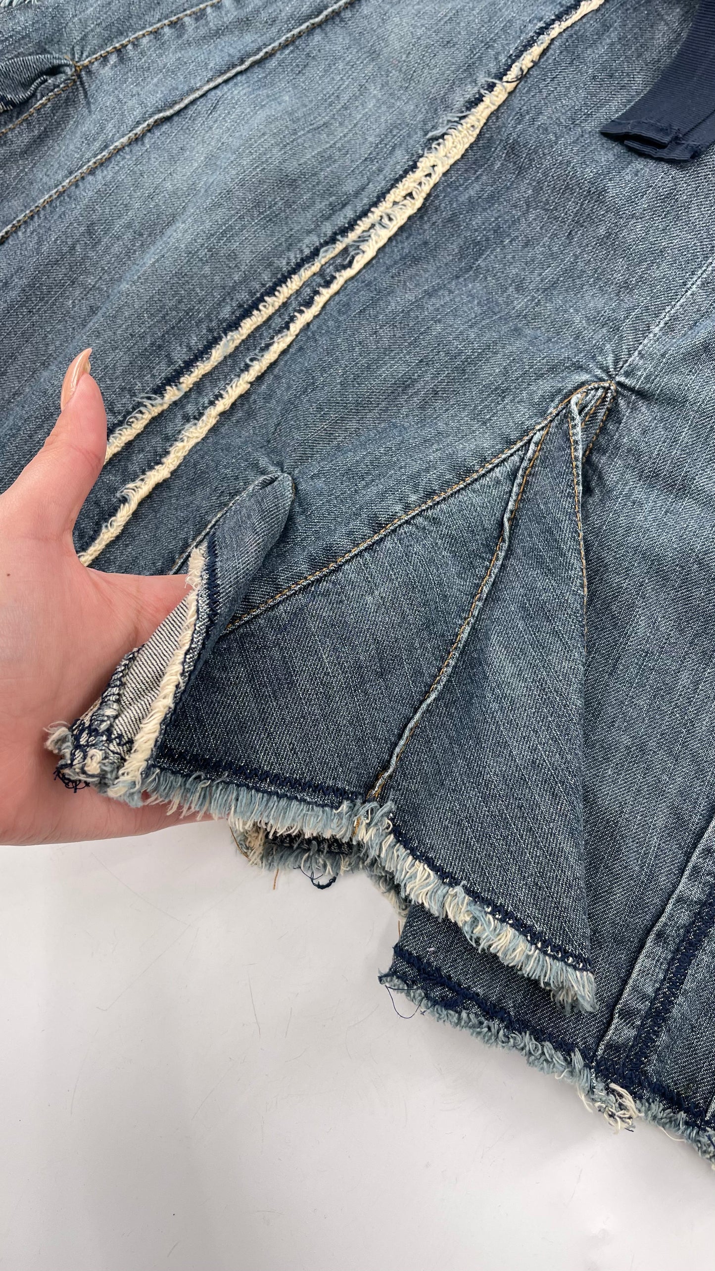 Vintage MNGjeans Pleated Bow Front Denim Skirt (12)