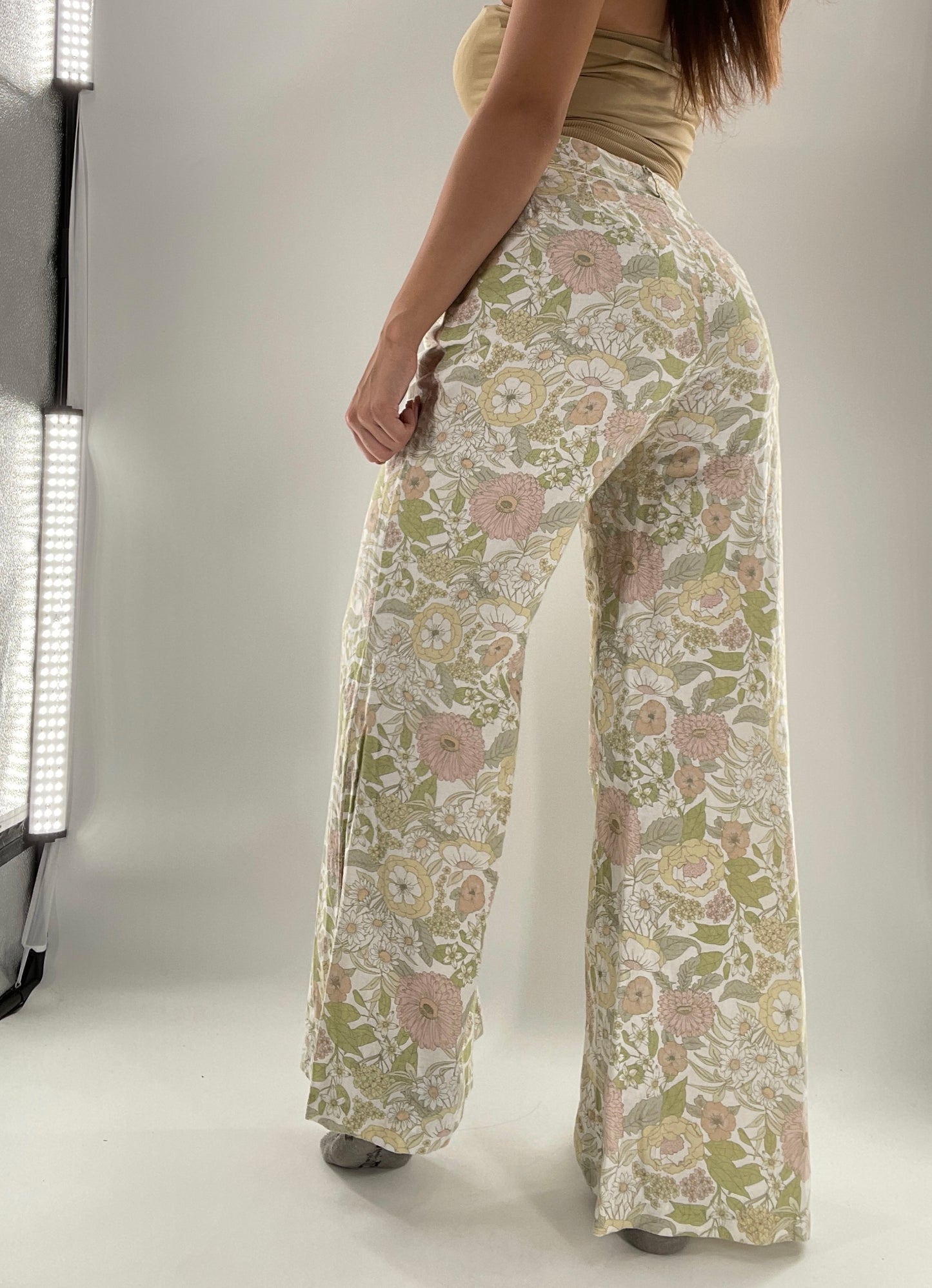 Charlie Holiday Muted Pastels Floral Wide Leg Trouser (6)