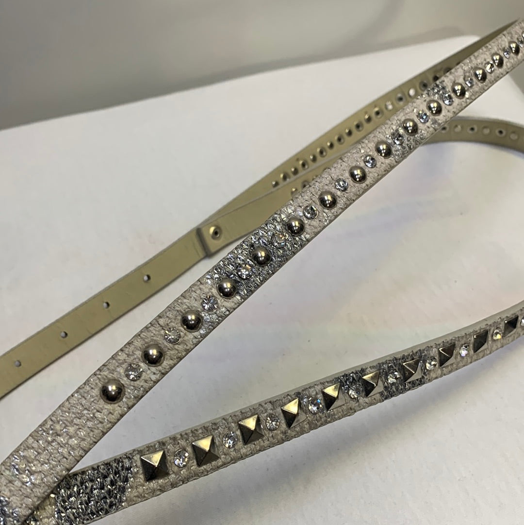 Studded Marble Silver and White Textured