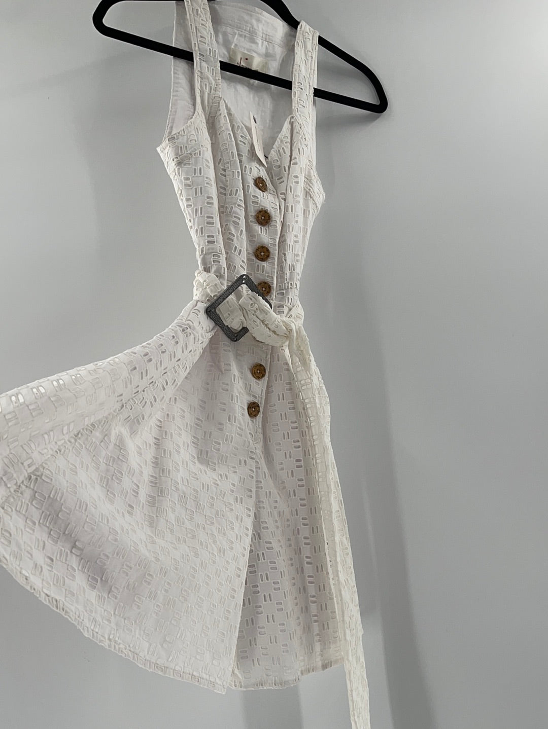 Anthropologie - White Beachy Eyelet Button Up Jumpsuit (Size 4)